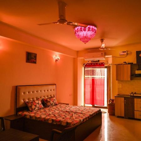 Hare Krishna Home Stay Vrindāvan المظهر الخارجي الصورة