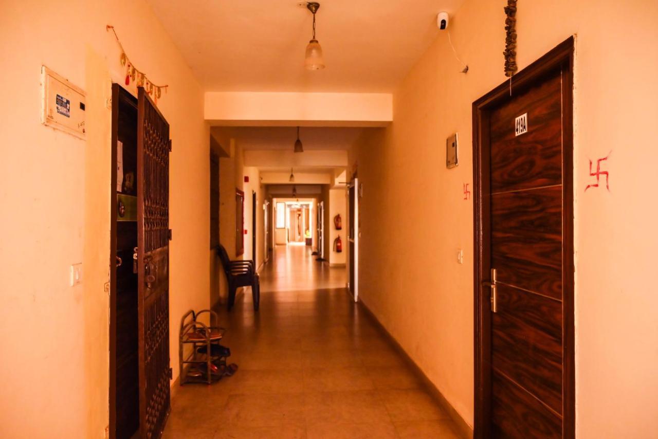 Hare Krishna Home Stay Vrindāvan المظهر الخارجي الصورة